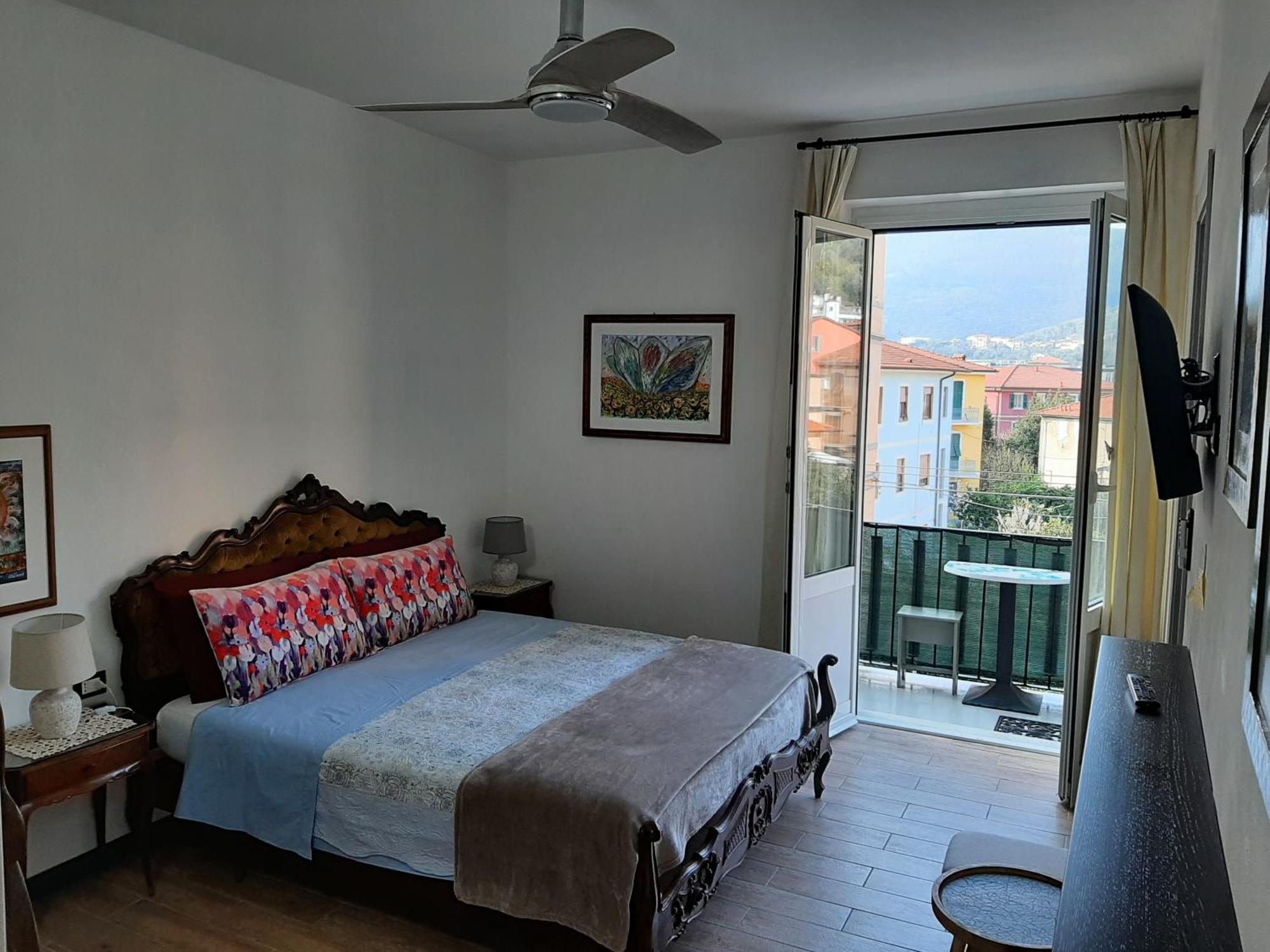 Retro' Beb Bed and Breakfast La Spezia Rum bild